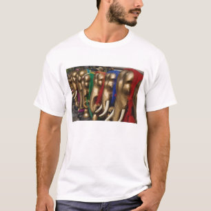 Camiseta Elefantes Dourados