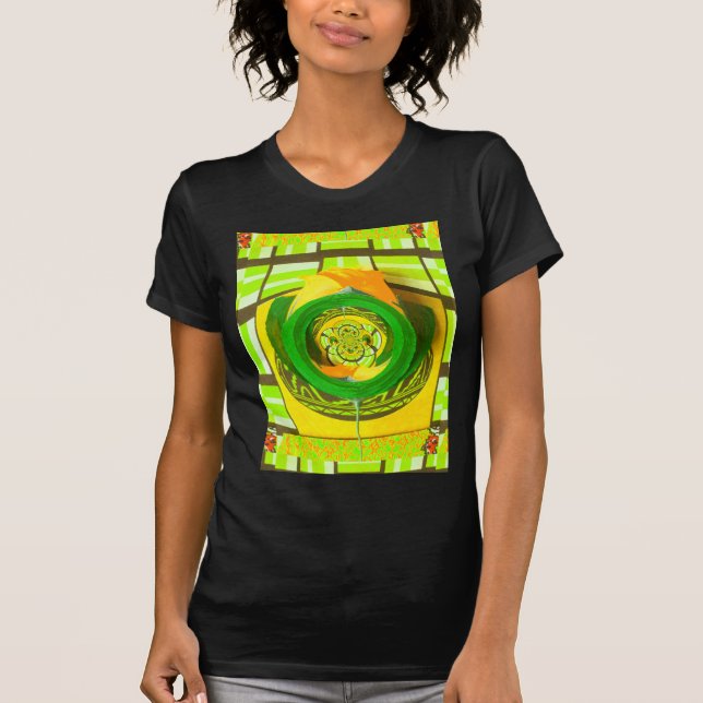 Camiseta Elegância ouro: Linda Arte Rosa Amarela Africana (Frente)