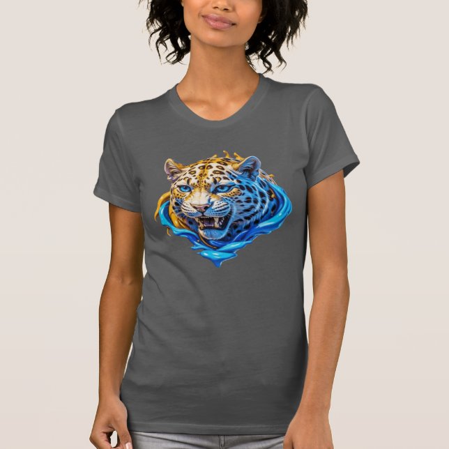 Camiseta "Elegância Selvagem: O Leopardo Aquático" (Frente)