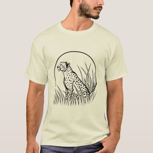 Camiseta Elegant Cheetah in Tall Grass- Wildlife Art (Frente)