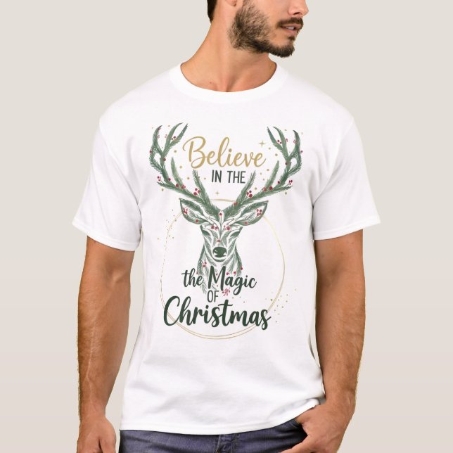 Camiseta Elegant Watercolor Reindeer Wreath (Frente)