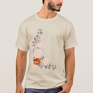 Camiseta Elegante Buquê Floral de Aquarela e Botânica