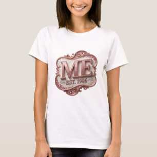 Camiseta Elegante Ouro ME EST 1986 Design Ousado