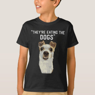 Camiseta Eles estão comendo os cachorros os gatos os animai