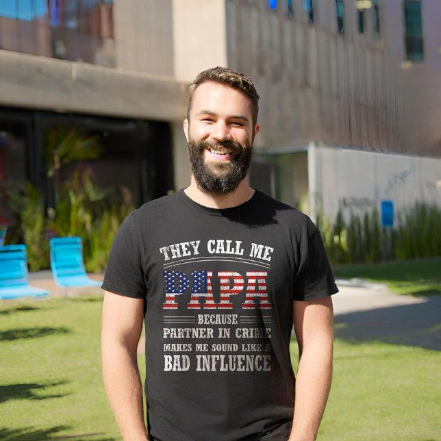 Camiseta Eles me chamam de papai porque parceiro do crime (Criador carregado)