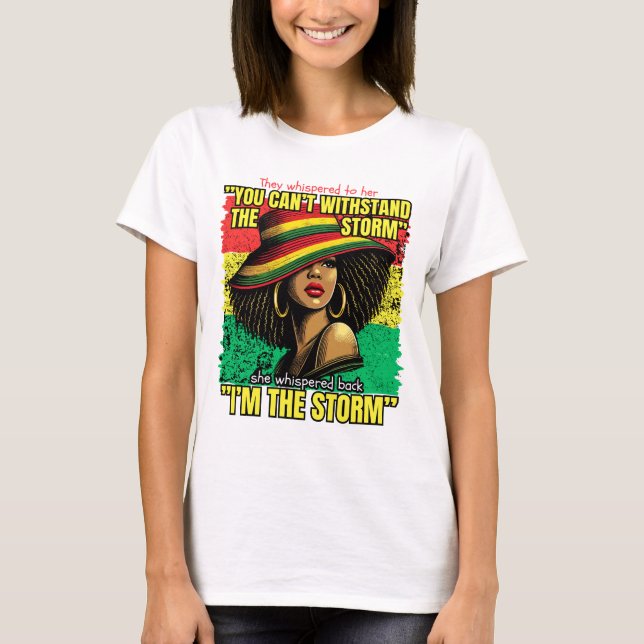 Camiseta Eles Sussurraram Para Ela Ela Assaltou As Mulheres (Frente)