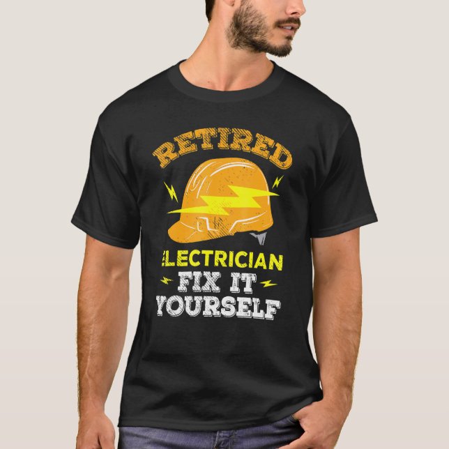 Camiseta Elétrico - Engenheiro De Eletricidade Aposentada (Frente)