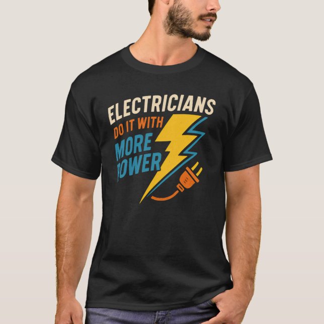 Camiseta Elétricos fazem isso com mais luz (Frente)