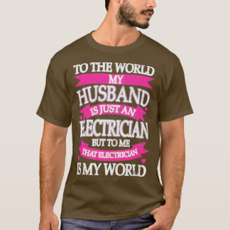 Camiseta Elétricos Orgulhosos Esposa Oferece Esposa Elétric