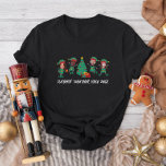 Camiseta Elf de Natal Personalizado Com Rosto Engraçado<br><div class="desc">Entre no espírito festivo com nossa Família e Amigos Personalizados Rostos de Elf Correspondendo T-shirts para o Natal! Personalize a camiseta com adoráveis designs de elfo e adicione os rostos de sua família para torná-la exclusivamente sua. Esta camisa é perfeita para fotos da família ou para reuniões de férias. Ideal...</div>