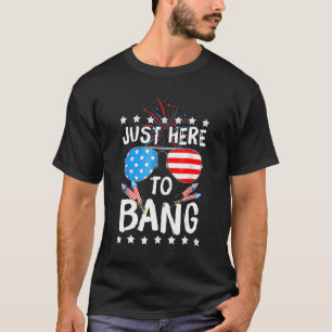 Camiseta Em 4 de julho, estou aqui para bater na bandeira a
