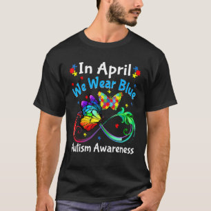 Camiseta Em Abril Nós Usamos Azul Borboleta de Conscientiza