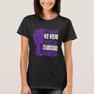 Camiseta Em agosto, Vestimos o Mês de Sensibilização para a