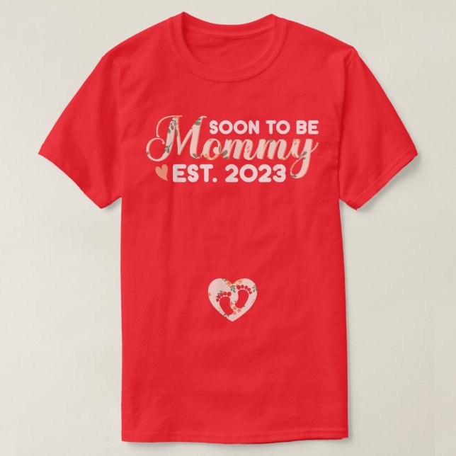 Camiseta Em Breve Ser Mamãe Mãe Anúncio De Gravidez 2023 (Frente do Design)
