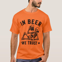 Em cerveja nós confiamos esqueleto gelado Beer Pon