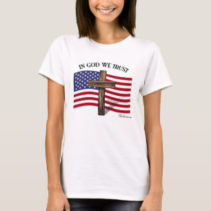 Camiseta Em Deus Nós Confiamos com a Bandeira dos EUA