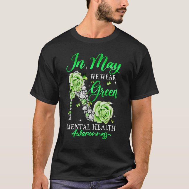 Camiseta Em maio, Vestimos o Green Butterfly Mental Health  (Frente)