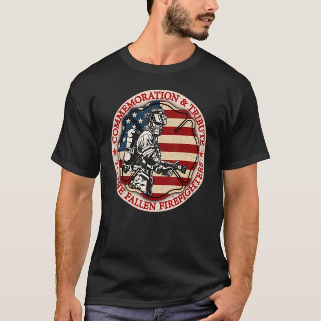 Camiseta Em Memória E Honra Dos Bombeiros Que Recordam O (Frente)