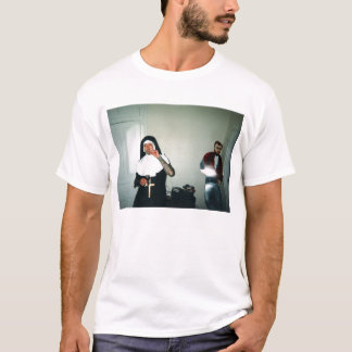Camiseta Em memória Loving dos ossos 1