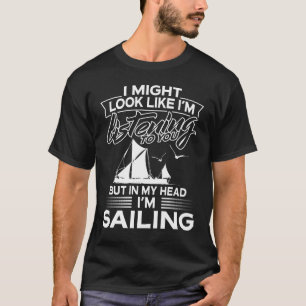 Camiseta Em minha cabeça eu estou navegando