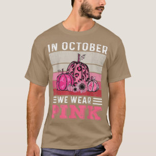 Camiseta Em outubro, Vestimos Mata De Abóbora-Puma Rosa