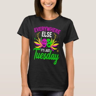 Camiseta Em todos os outros lugares é apenas celebrações de