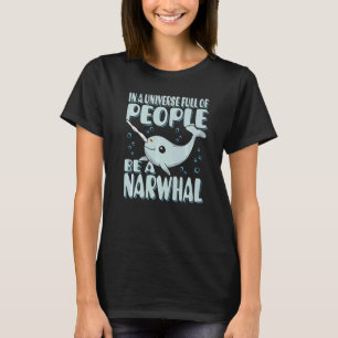 Camiseta Em Um Cheio Universo De Pessoas Ser Um Marinho Est