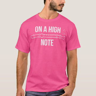 Camiseta Em Um Fluxo De Gravação De Alta Nota