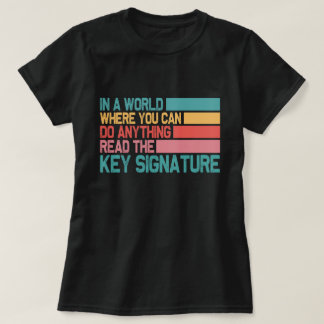 Camiseta Em Um Mundo Onde Você Pode Fazer Qualquer Assinatu
