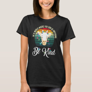 Camiseta Em Um Mundo Seja Bonita A Sensibilização Da Girafa