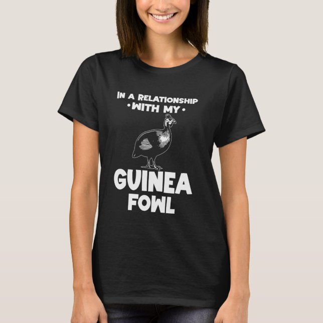 Camiseta Em um relacionamento com meu peru frango ave (Frente)