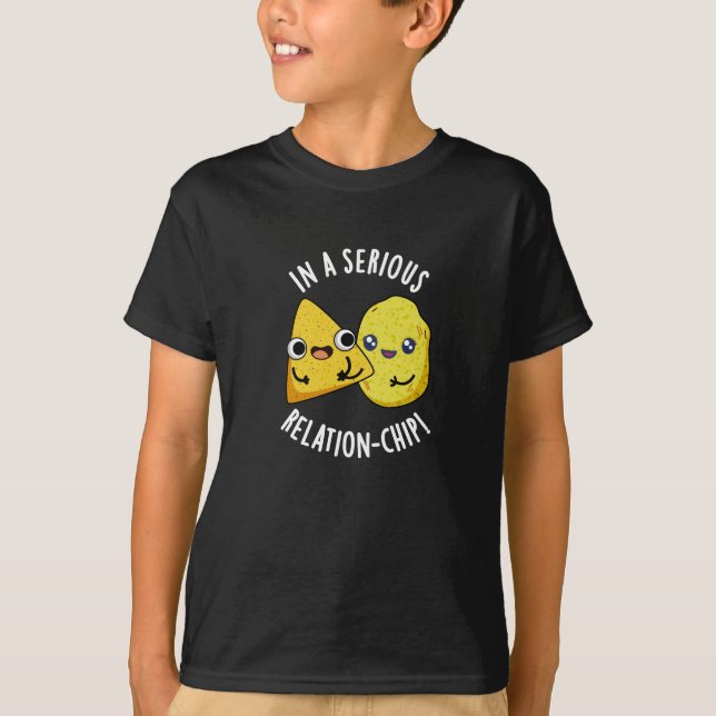 Camiseta Em Uma Relação Séria-chip Piada de Comida Divertid (Frente)
