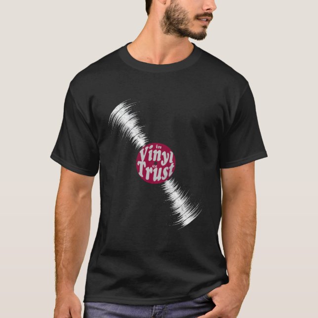 Camiseta Em Vinyl Record Lp Album Music We Trust (Frente)