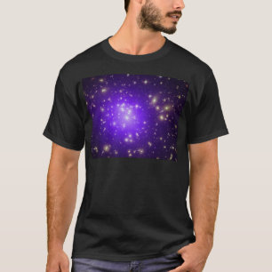 Camiseta Embaçamento roxo das estrelas na NASA do espaço