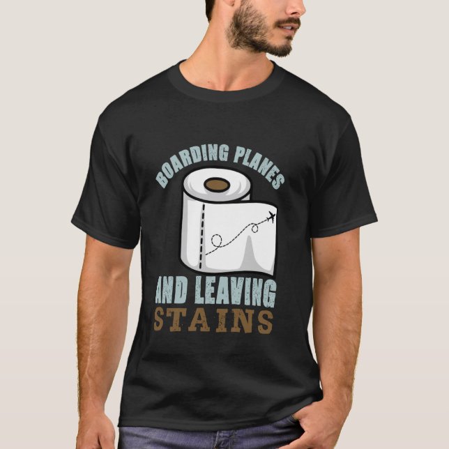 Camiseta Embarcando em Aviões e Deixando Manchas Humor (Frente)