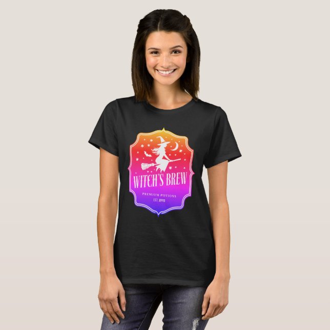 Camiseta Emblema da bruxa em cores do pôr do sol (Frente Completa)