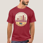 Camiseta Emblema Skyline Cidade de Joanesburgo África do Su<br><div class="desc">Design de arte colorida e minimalista de Joanesburgo,  com monumentos e marcos da cidade na África do Sul.</div>