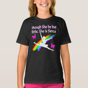 CAMISETA EMBORA ELA SEJA PEQUENA, ELA É A DESIGN DE FIERCE 