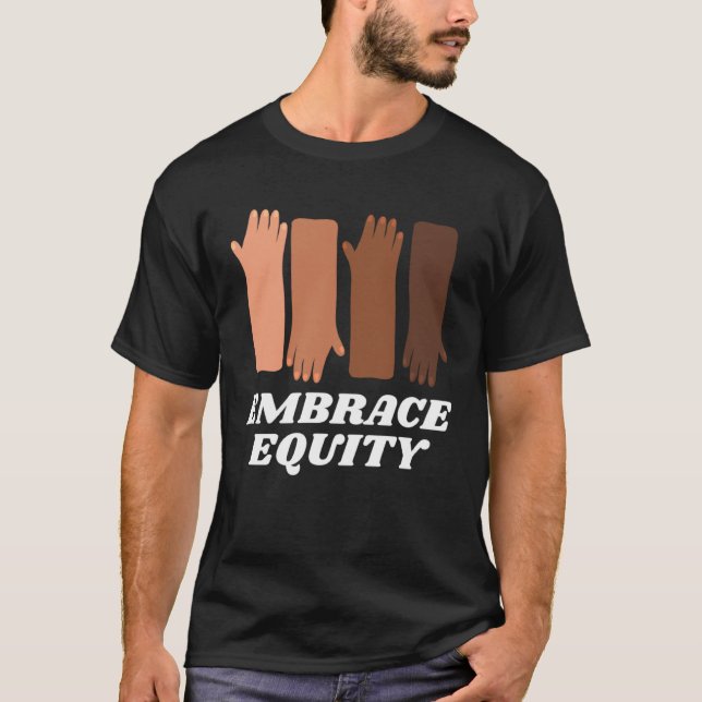 Camiseta Embrace Equity Happy International Women s Day Cha (Frente)