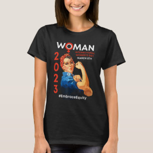 Camiseta Embrace Equity International Women's Day 2023