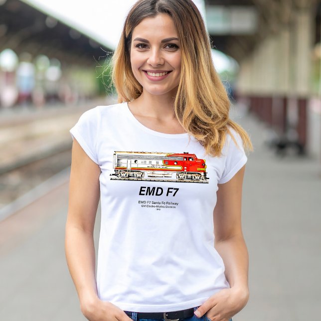 Camiseta EMD F7 Santa Fe Warbonnet Diesel Locomotive. (EMD F7 Santa Fe Warbonnet Diesel Locomotive. Womens Basic T-Shirt)