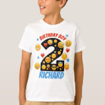 Camiseta Emoji Birthday Boy Second Smile<br><div class="desc">Comemore o aniversário com esta camiseta especial,  design personalizada</div>