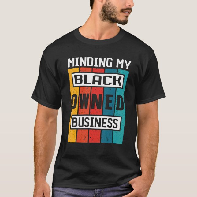 Camiseta Empreendedor Empresário A Pensar No Meu Bu Negro (Frente)