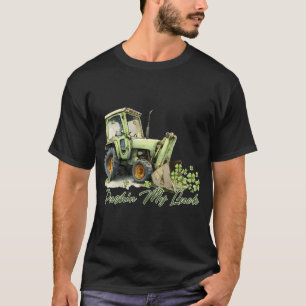 Camiseta Empurrando Minha Sorte Dia de São Patrício Trator 