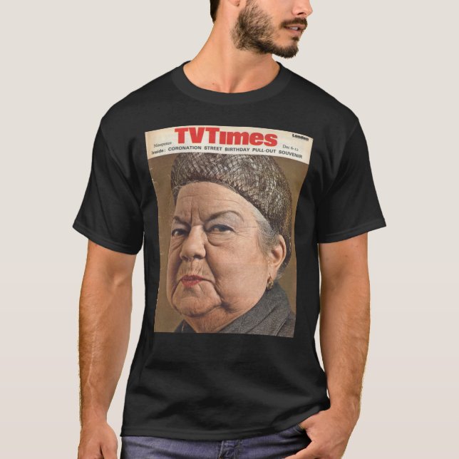 Camiseta Ena Sharples T-Shirt Clássico (Frente)