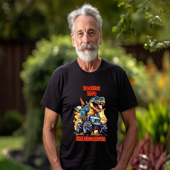 Camiseta Encaminhando Para O Jardim De Infância T Rex E Mon (Criador carregado)