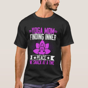 Camiseta Encontrando a Paz Interior Um Lanche de Cada Vez Y
