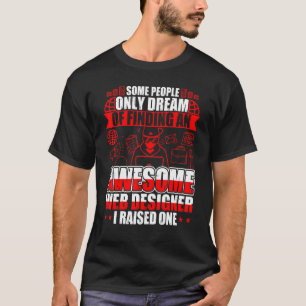 Camiseta Encontrando Um Web Designer Incrível