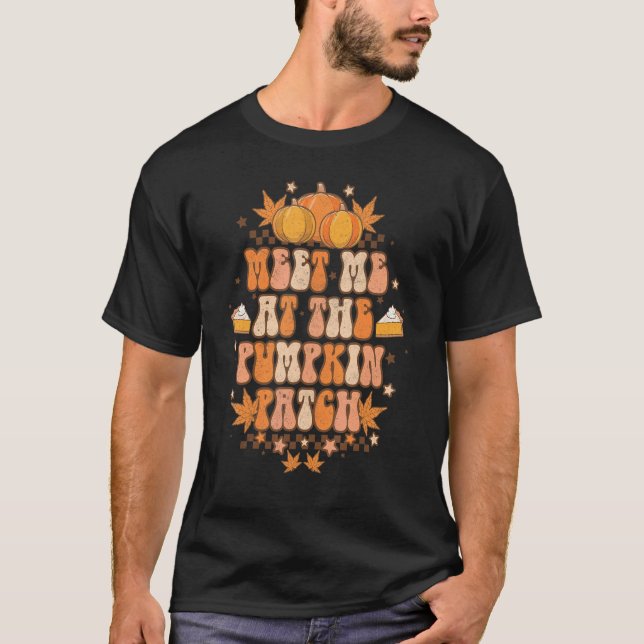 Camiseta Encontre-Me No Pumpkin Patch Groovy Fall Graças (Frente)