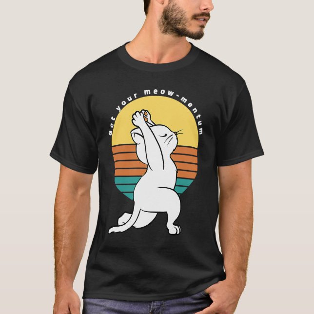 Camiseta Encontre Seu Gato De Ioga Retrô De Mentum De Meow (Frente)